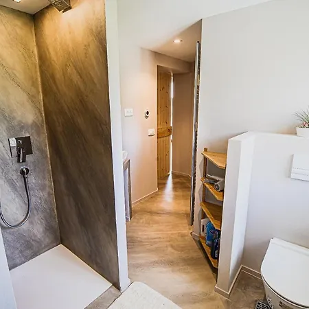 Mountain View With Sauna Apartman