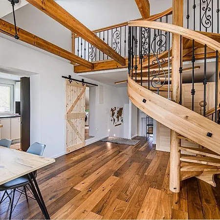 Mountain View With Sauna Apartment *